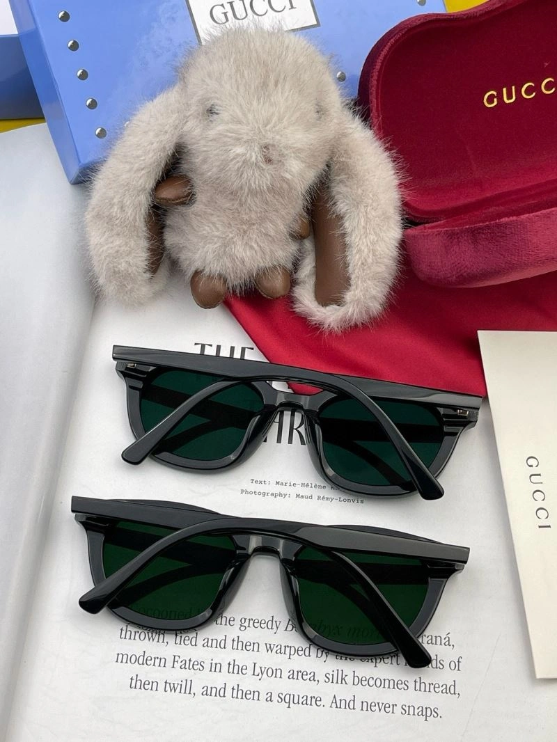 Unisex Gucci Sunglasses 279962