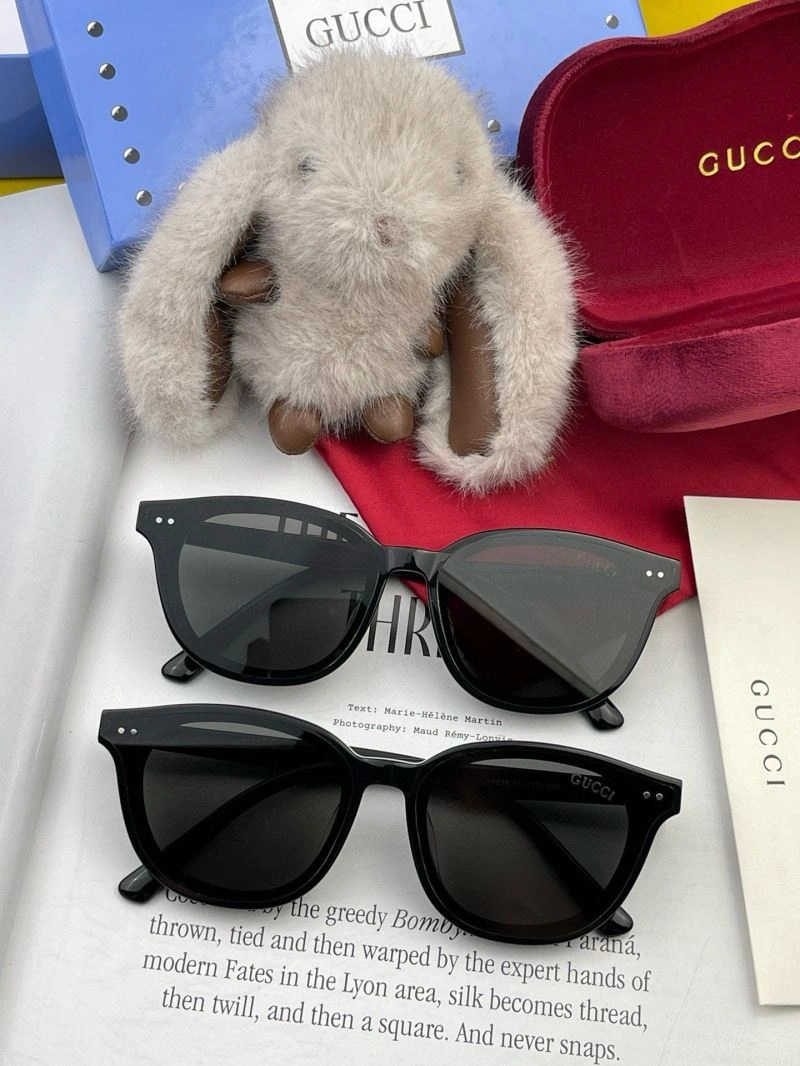Unisex Gucci Sunglasses 279962