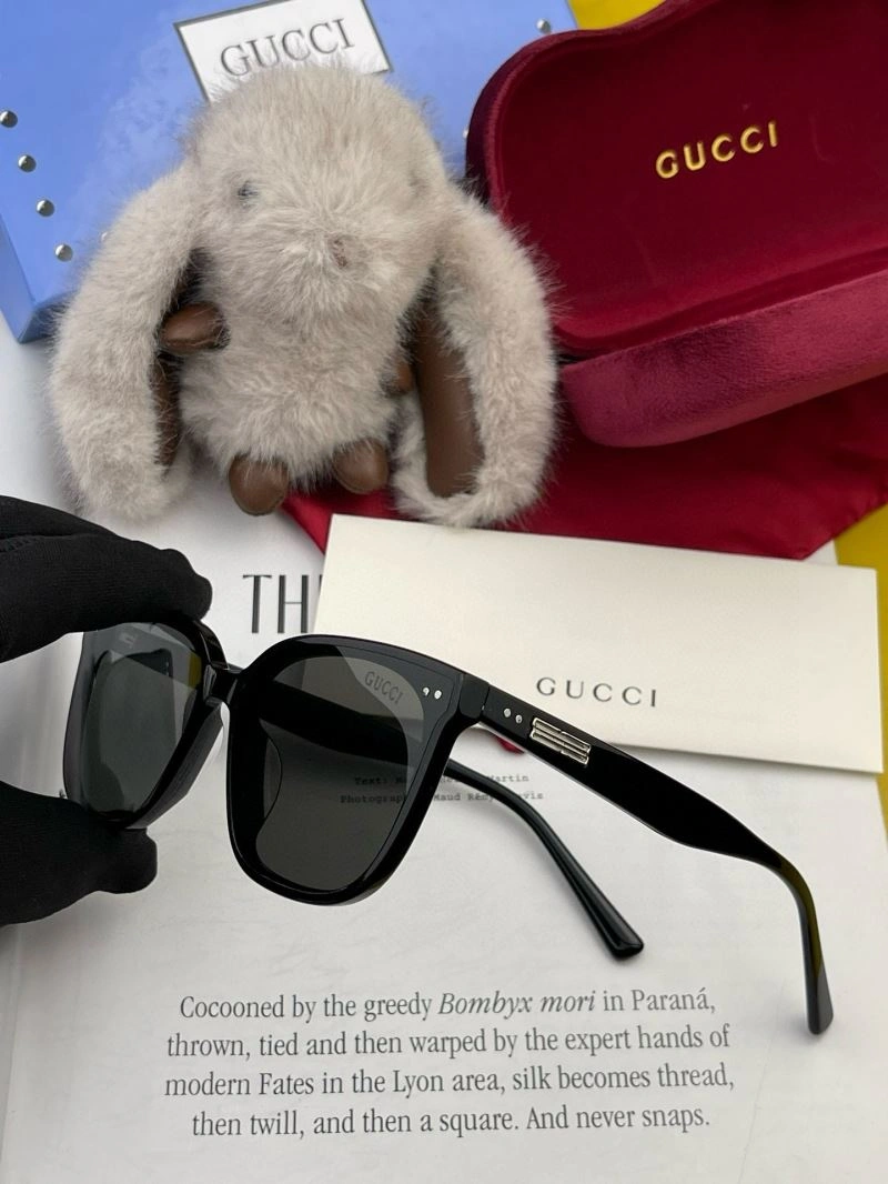 Gucci Sunglasses GoAnywhere 279969