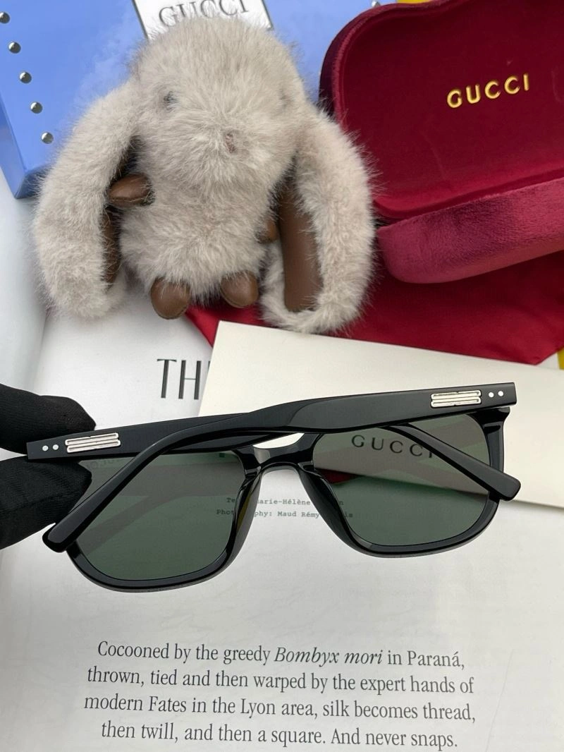 Gucci Sunglasses GoAnywhere 279969