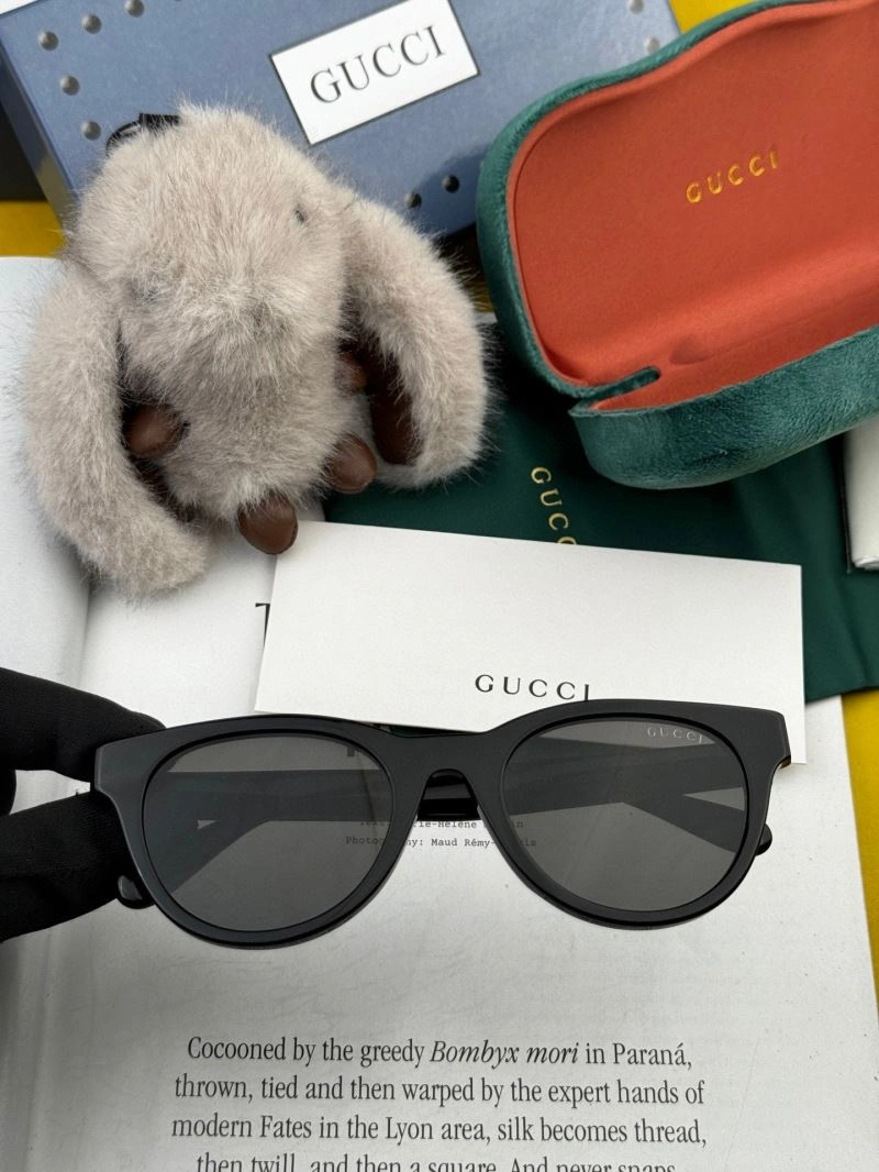 Gucci Sunglasses GoodFit 279957