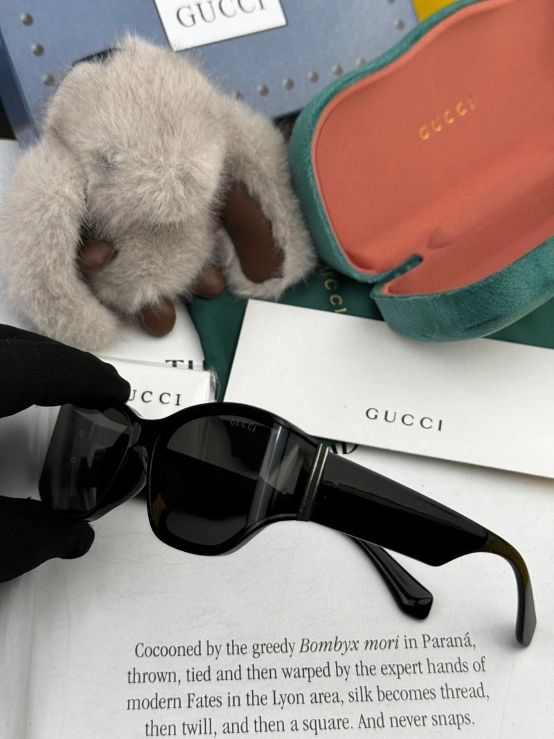 Gucci Sunglasses TravelReady 279975