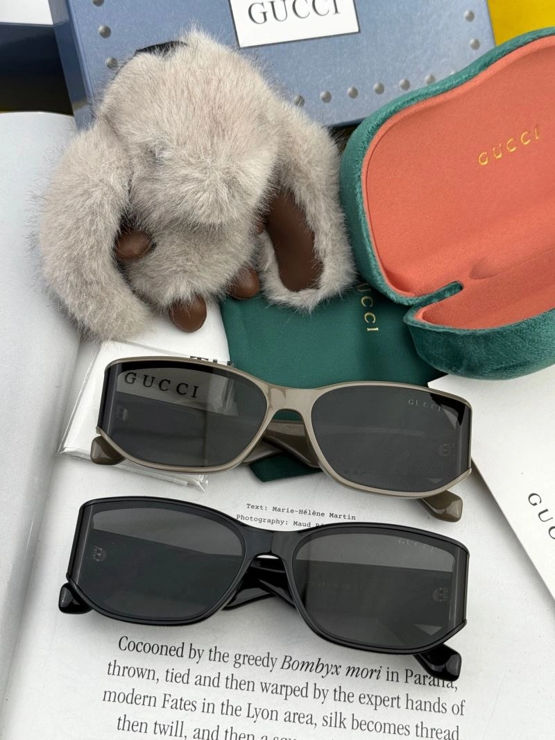 Gucci Sunglasses TravelReady 279975
