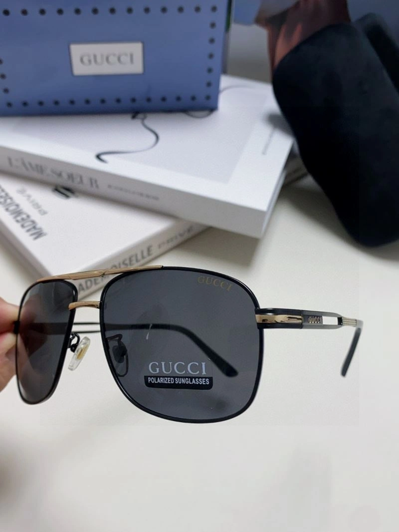 Gucci Sunglasses FashionForward 279970