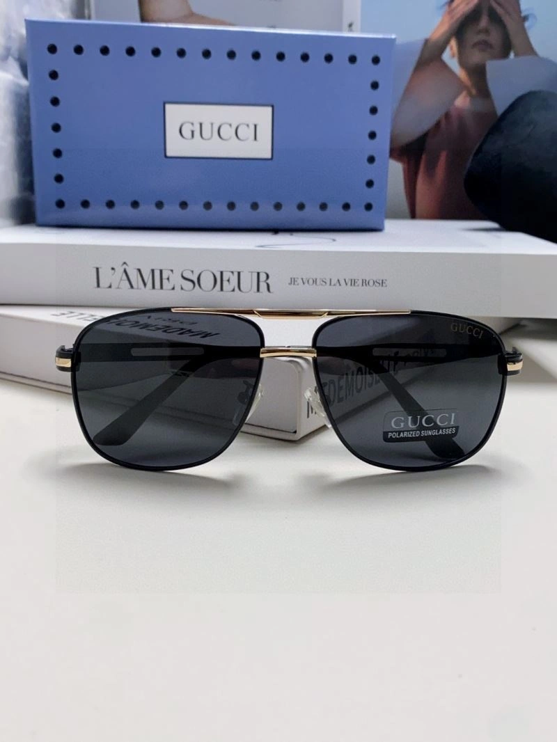 Gucci Sunglasses FashionForward 279970