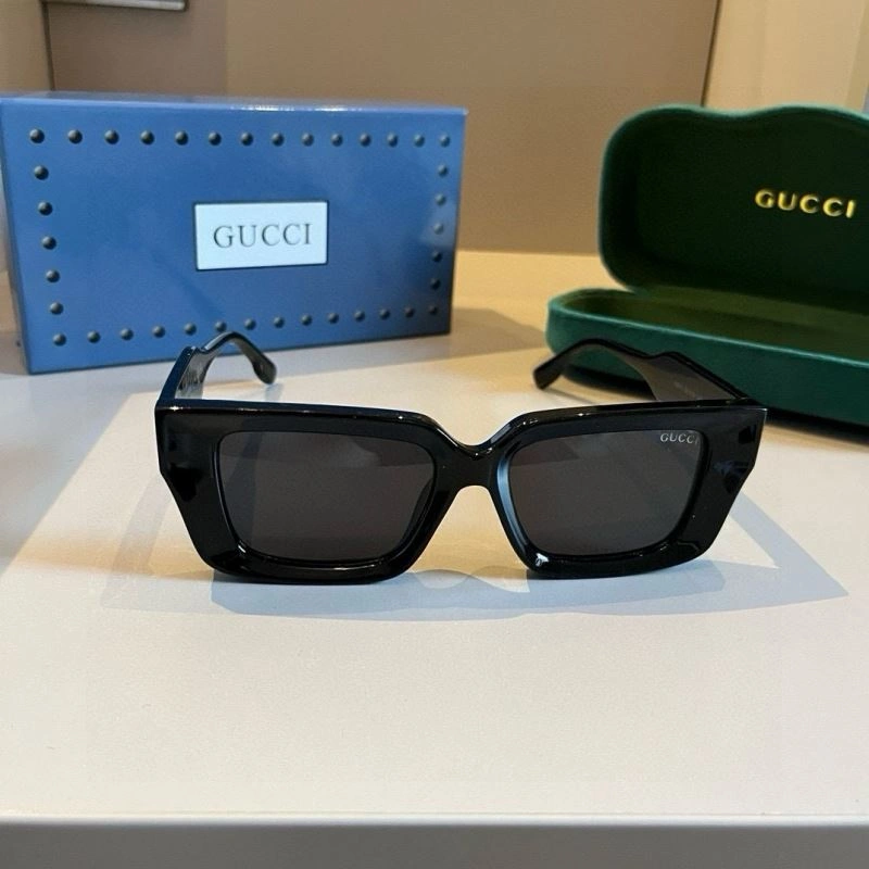 Comfortable Gucci Sunglasses 279936