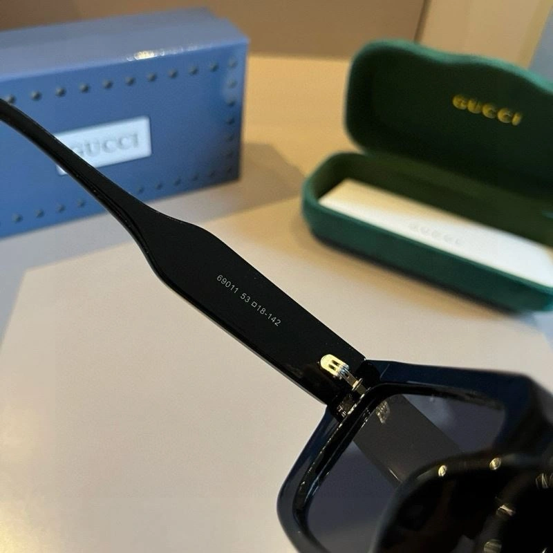 Comfortable Gucci Sunglasses 279936