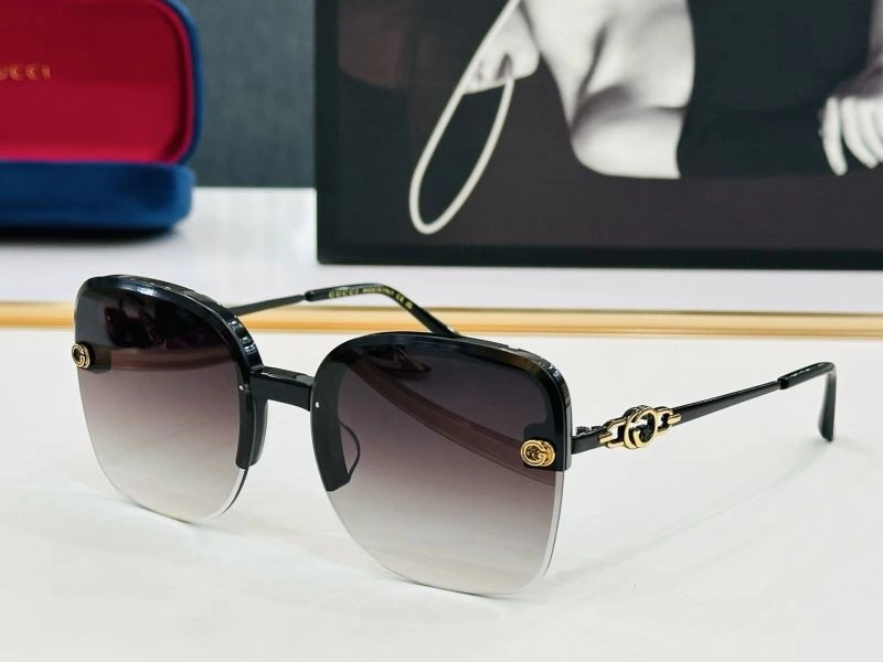 Gucci Sunglasses Premium 279934
