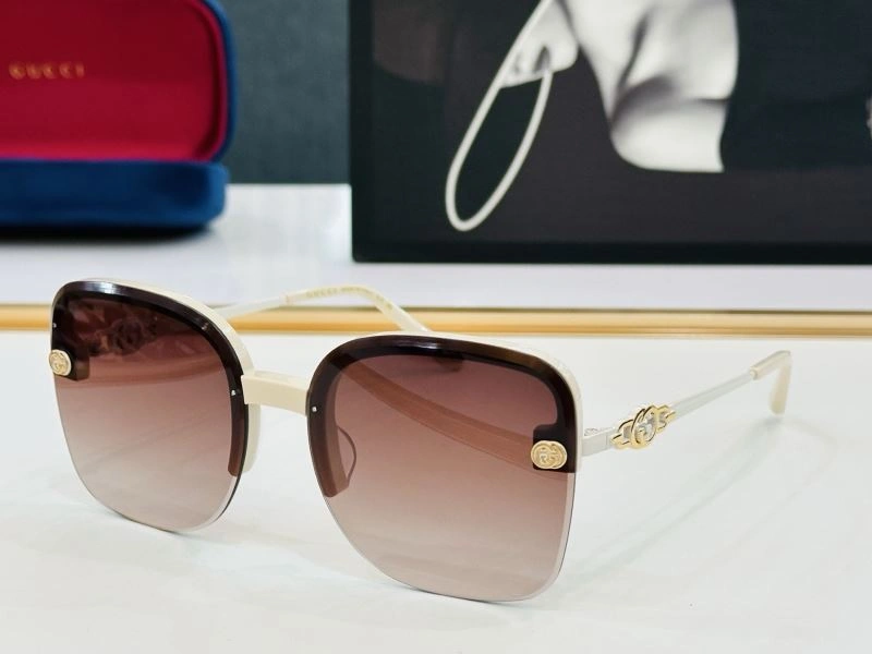 Gucci Sunglasses Premium 279934