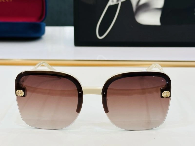 Gucci Sunglasses Premium 279934