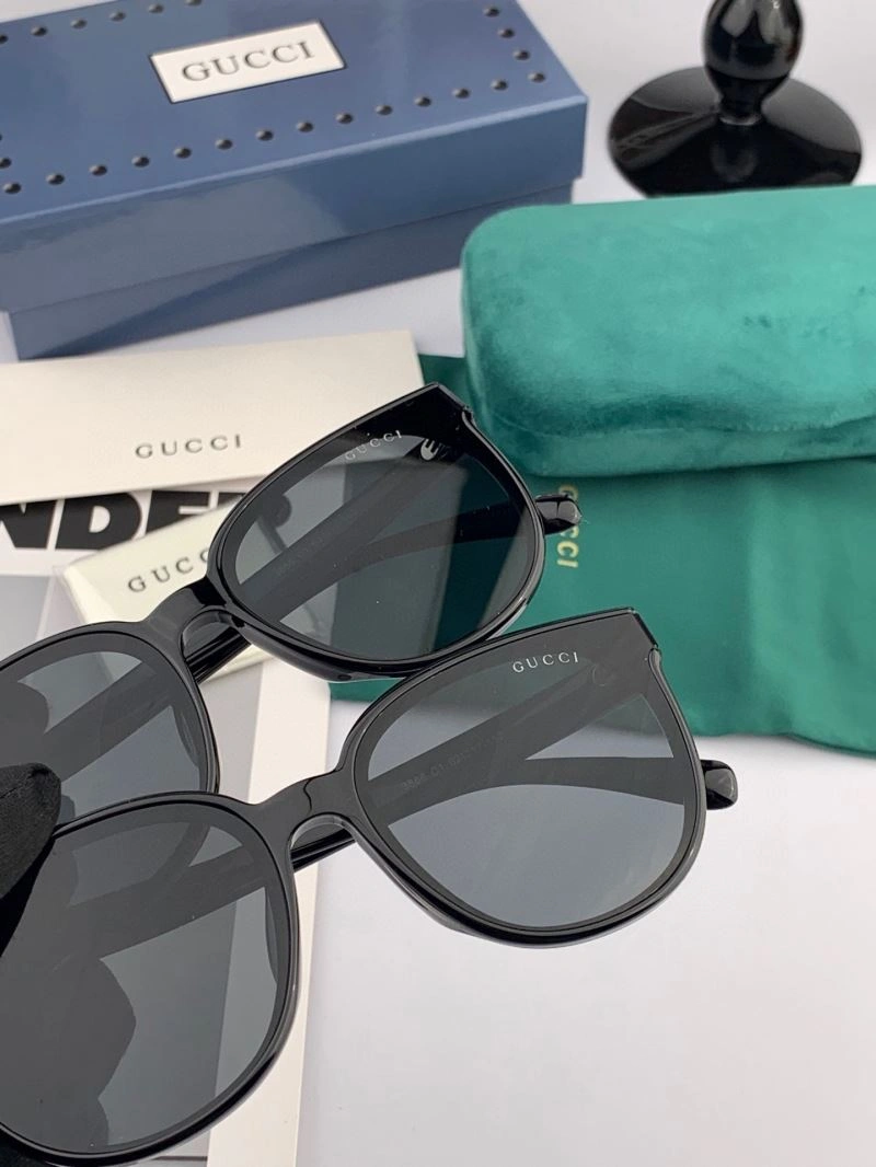Gucci Sunglasses Trendsetting 279937