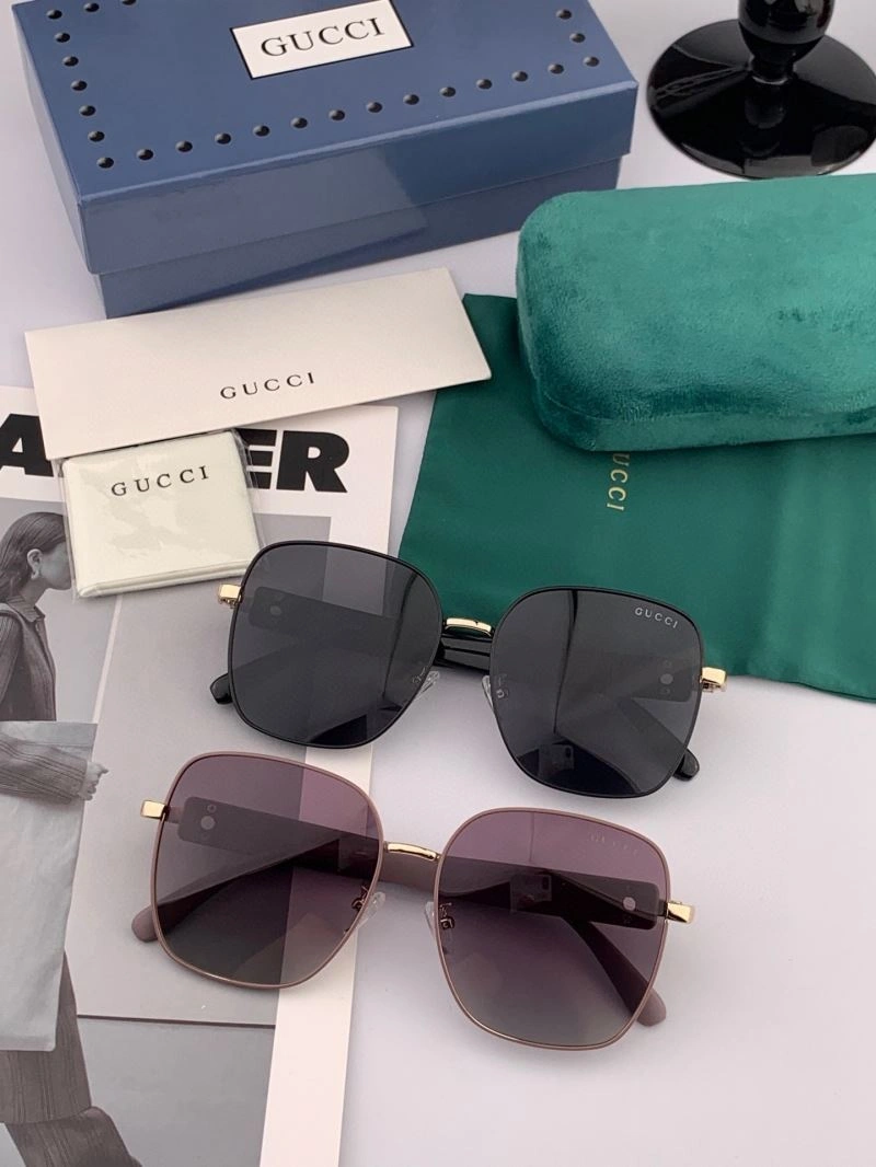 Effortless Gucci Sunglasses 279933