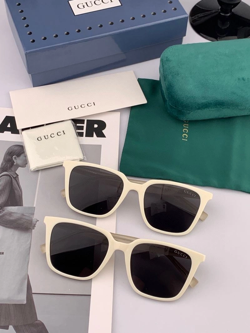 Stretchable Gucci Sunglasses 279924