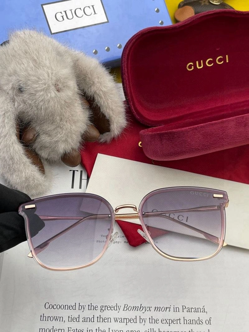Resilient Gucci Sunglasses 279914