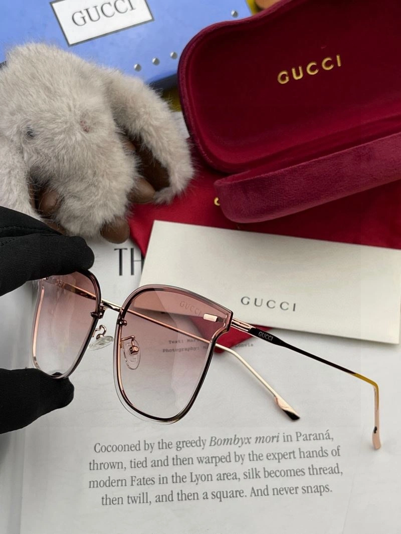 Resilient Gucci Sunglasses 279914