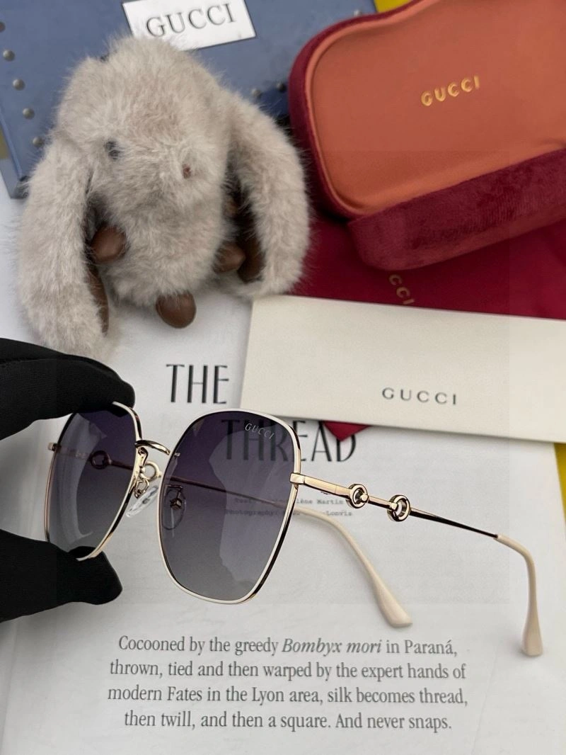 Gucci Sunglasses Seasonal 279913