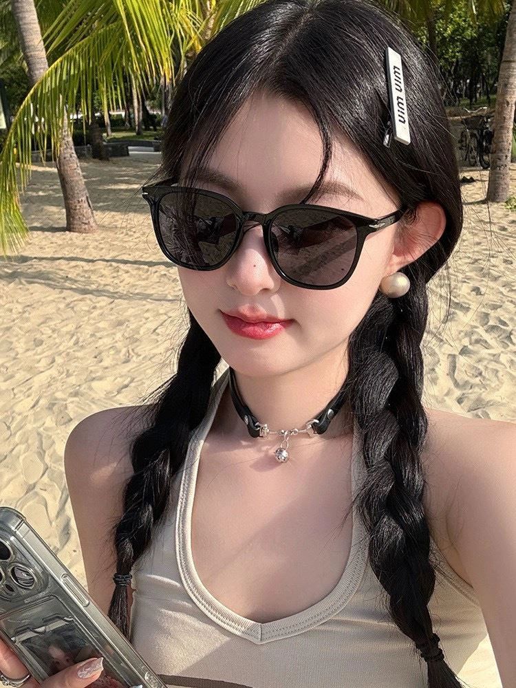 Minimalist Gucci Sunglasses 279912