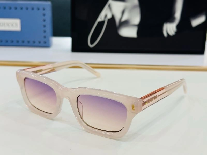 Gucci Sunglasses Durable 279905