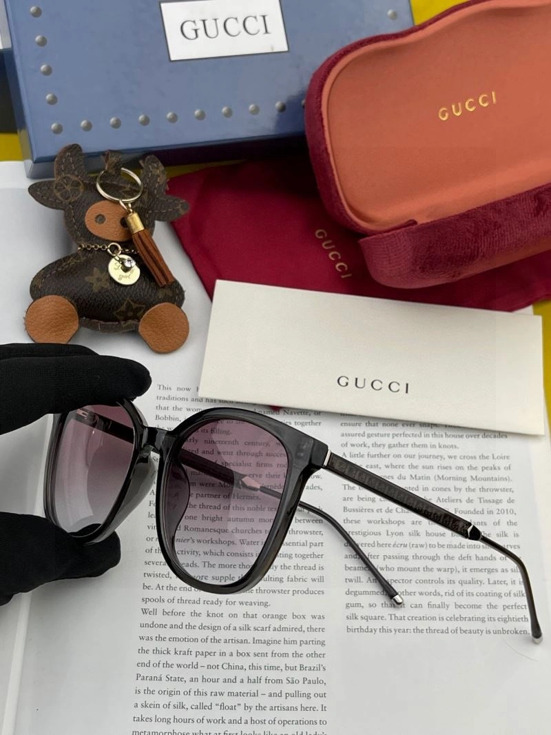 Upgraded Gucci Sunglasses 279906
