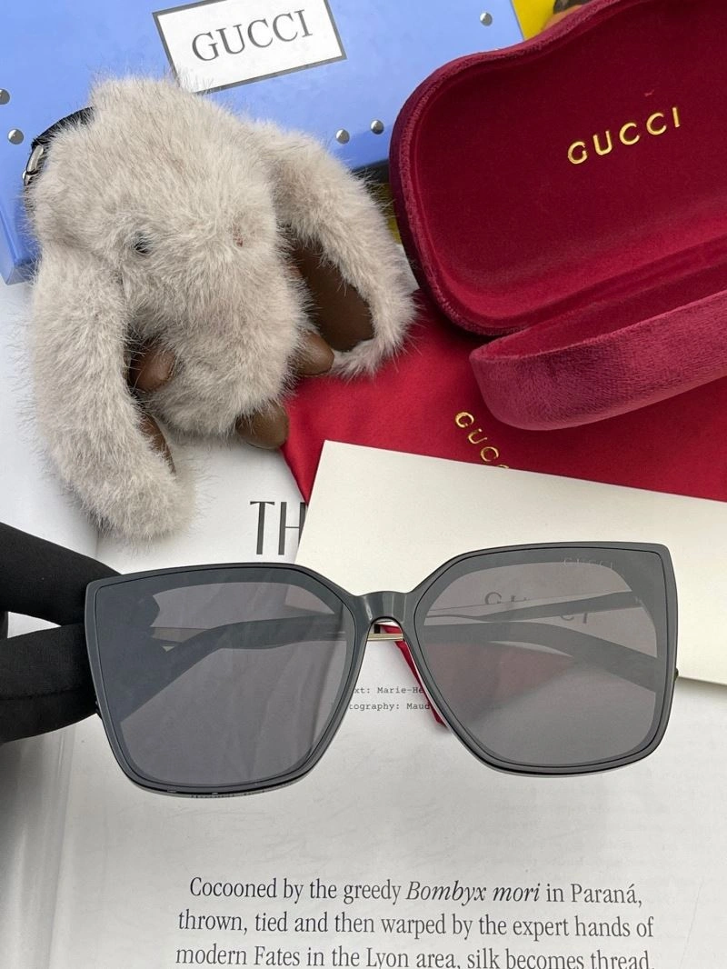 Gucci Sunglasses Bright 279899