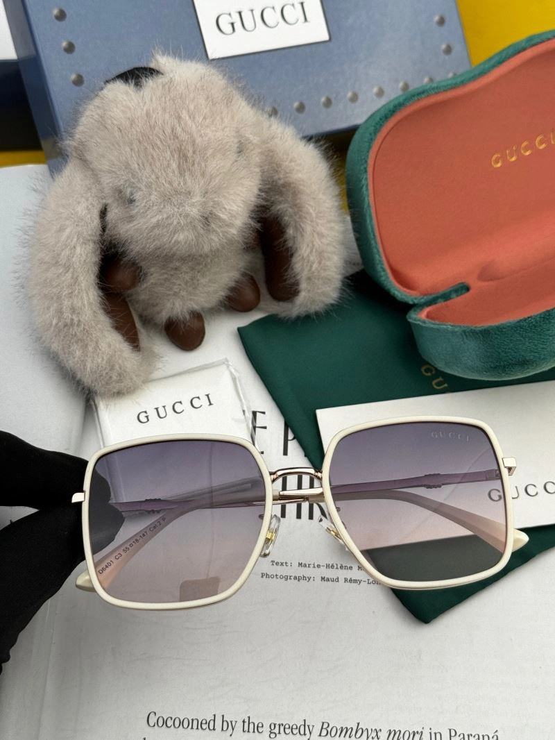 Gucci Sunglasses EasyCare 279896