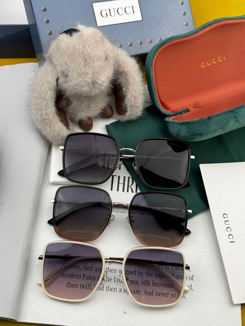 Gucci Sunglasses EasyCare 279896