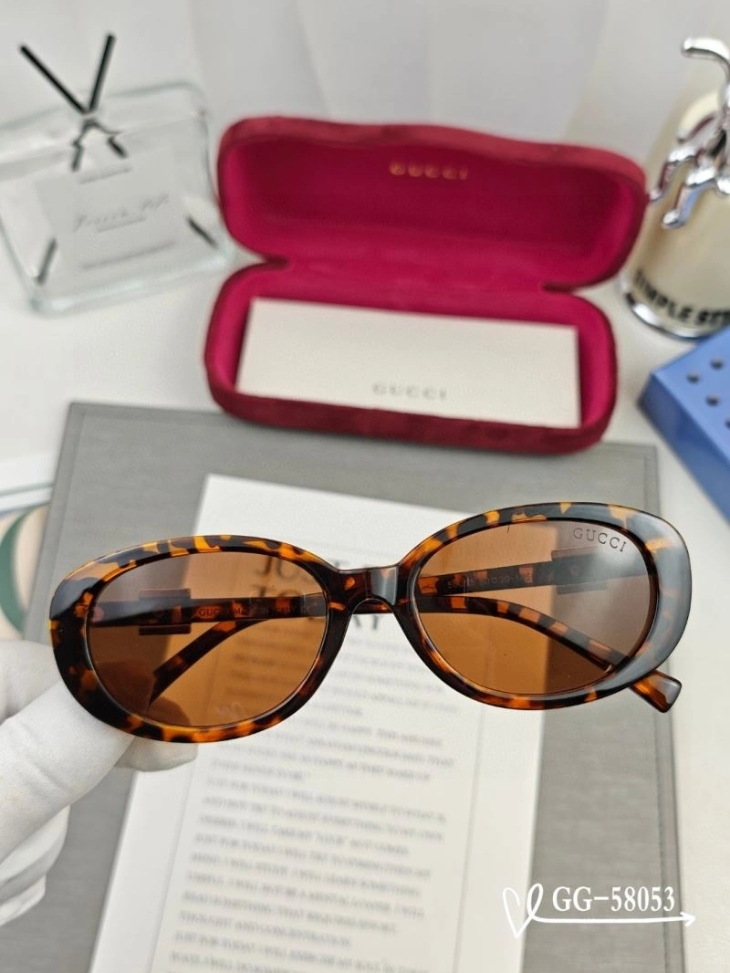 Supportive Gucci Sunglasses 279897