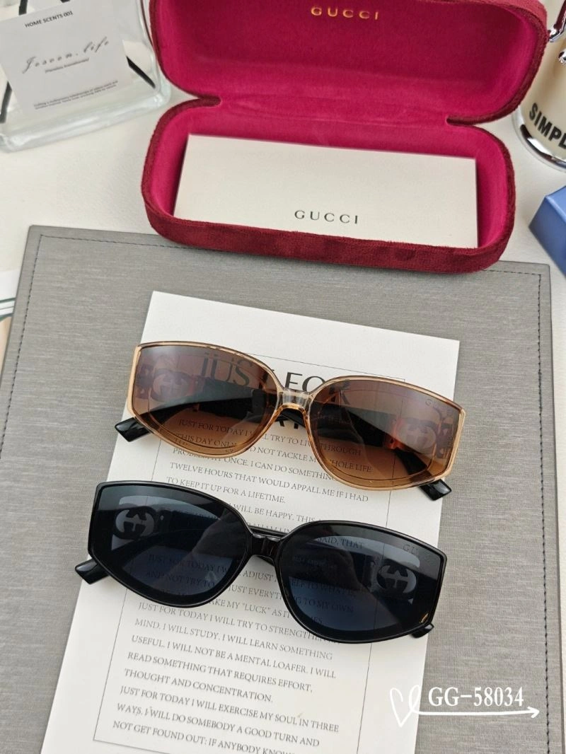 Gucci Sunglasses Classic 279904