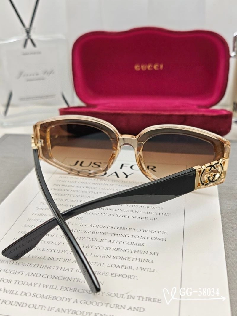 Gucci Sunglasses Classic 279904