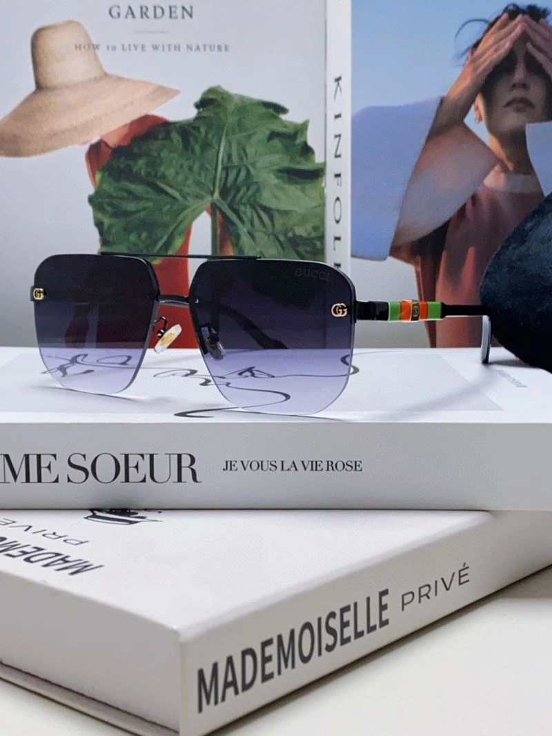 Trendsetting Gucci Sunglasses 279878