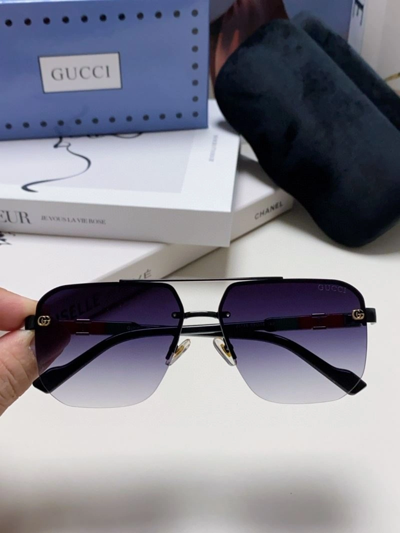 Trendsetting Gucci Sunglasses 279878