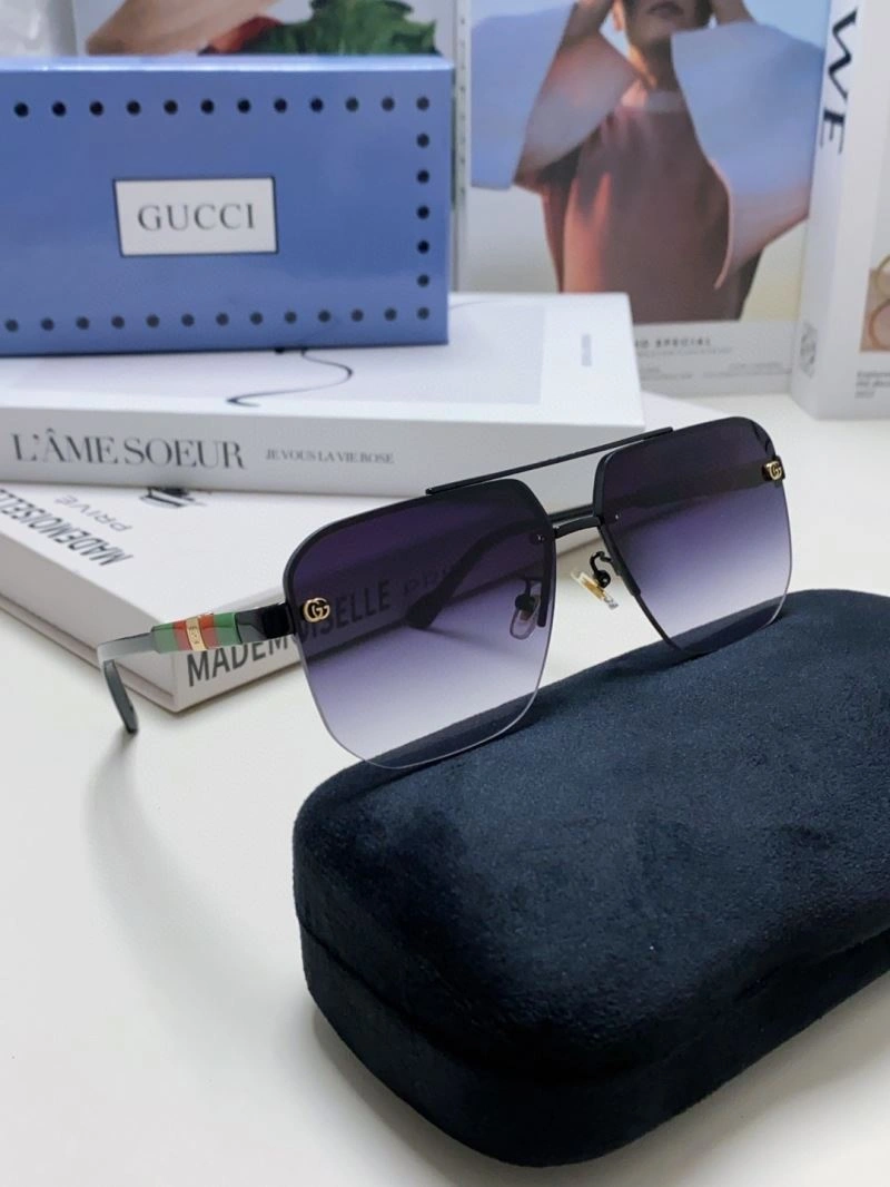 Trendsetting Gucci Sunglasses 279878
