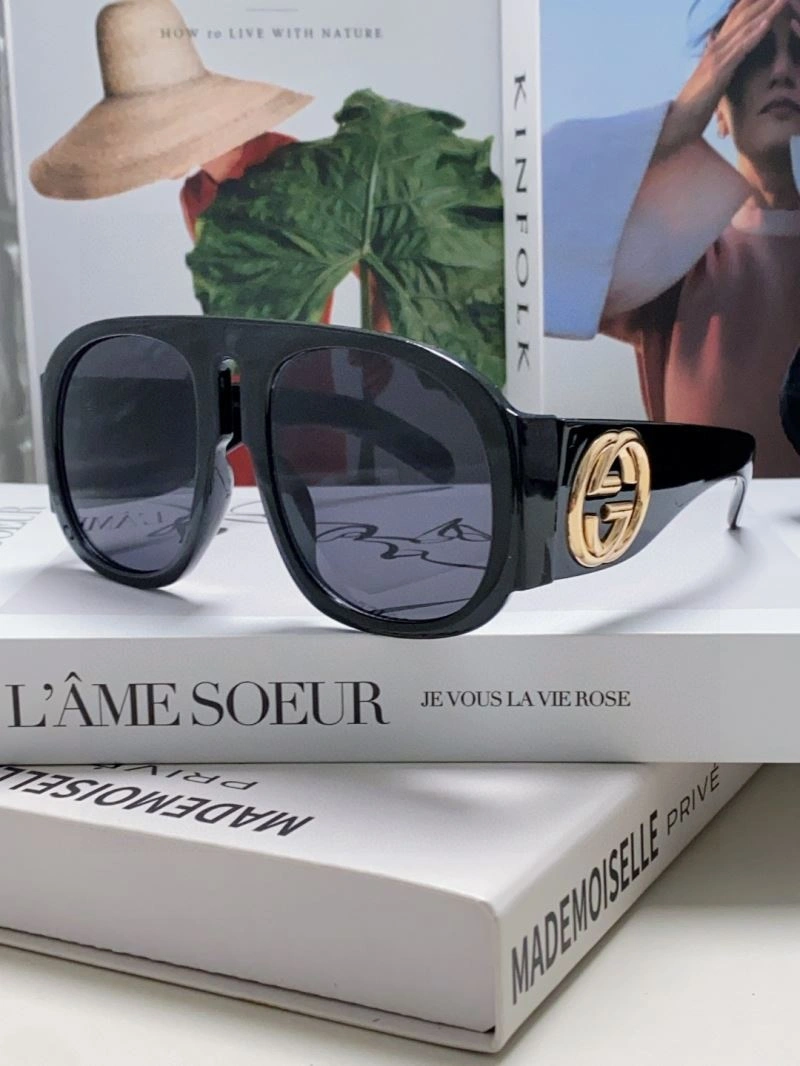 Gucci Sunglasses EasyCare 279876