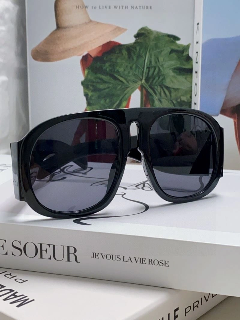 Gucci Sunglasses EasyCare 279876