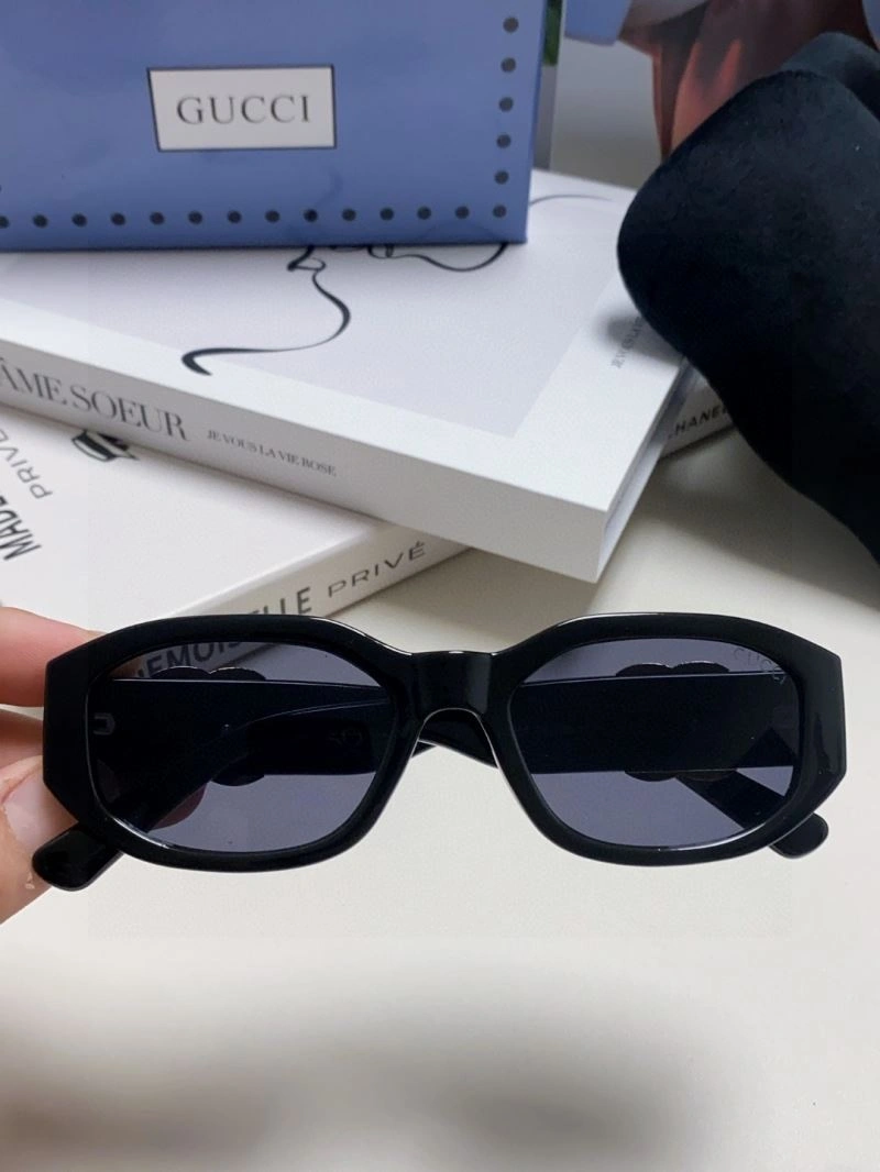 Gucci Sunglasses SoftTouch 279894