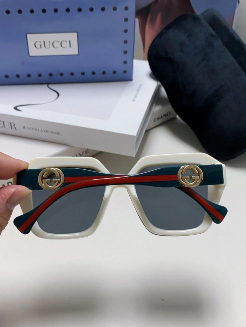 Gucci Sunglasses Breathable 279871