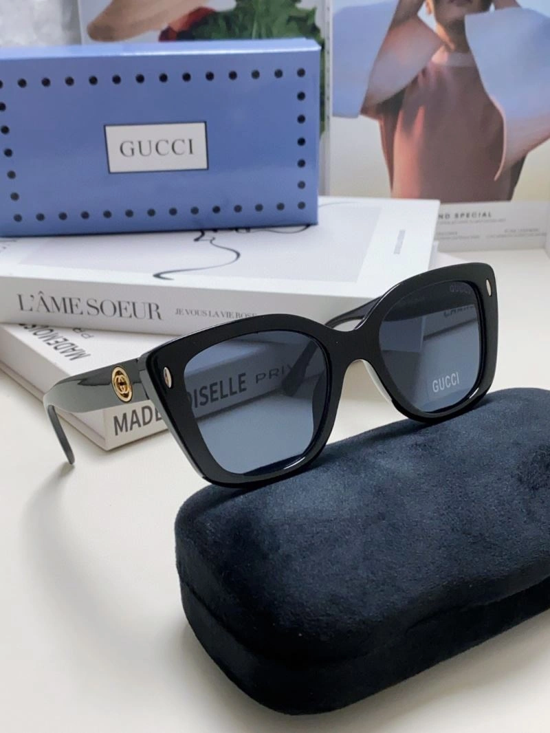 Gucci Sunglasses WrinkleFree 279870