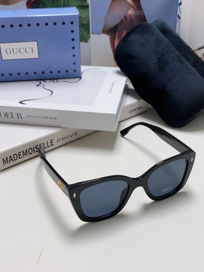 Gucci Sunglasses WrinkleFree 279870