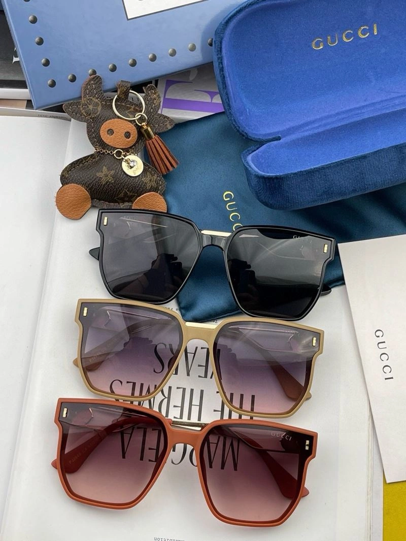 WellDesigned Gucci Sunglasses 279862