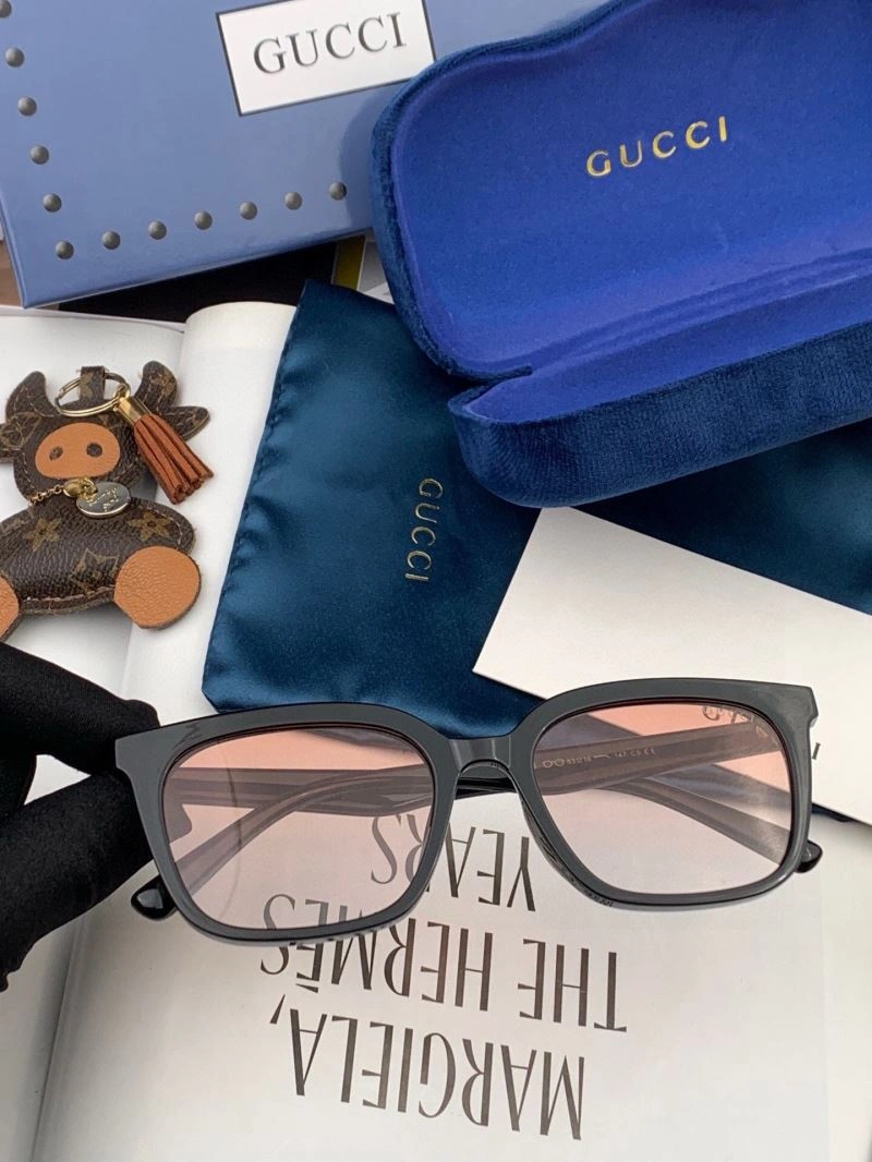 Contemporary Gucci Sunglasses 279844