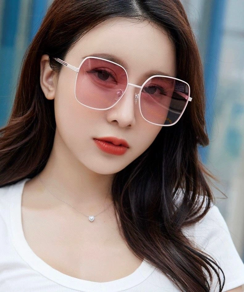 Gucci Sunglasses SportInspired 279861