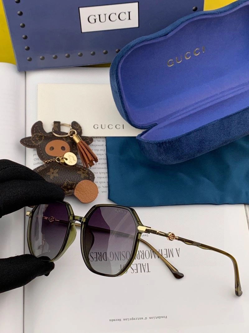 Chic Gucci Sunglasses 279863
