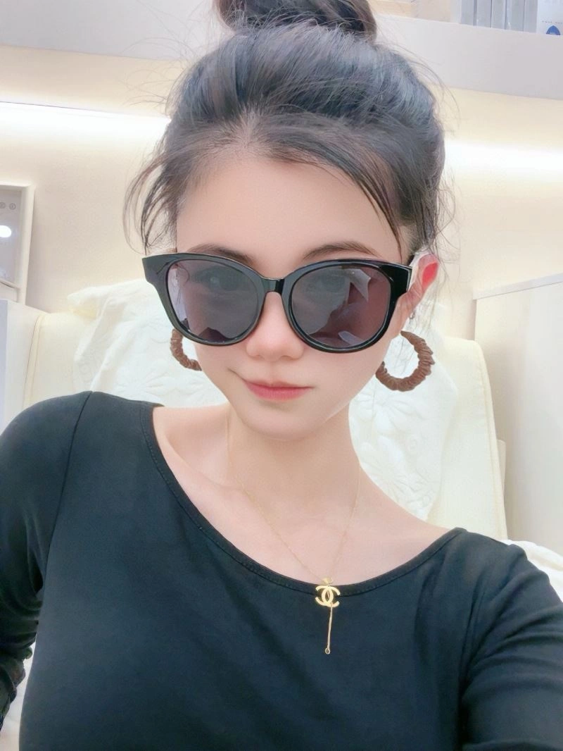Durable Gucci Sunglasses 279838