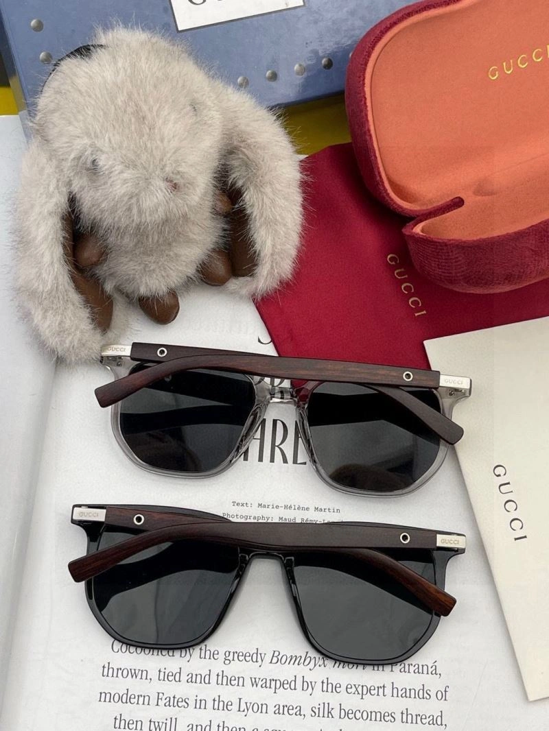 Gucci Sunglasses Lightweight 279858