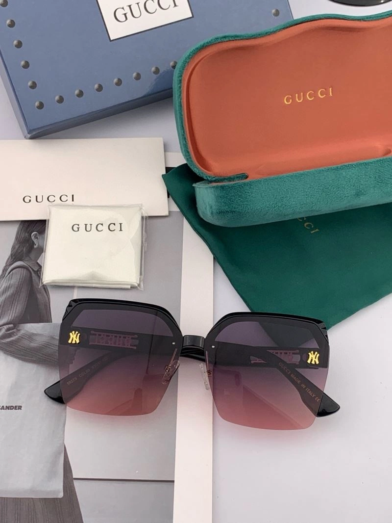 Durable Gucci Sunglasses 279865
