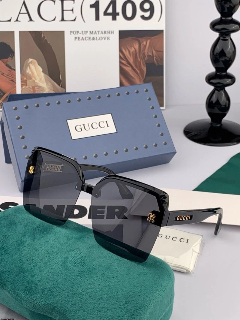 Durable Gucci Sunglasses 279865