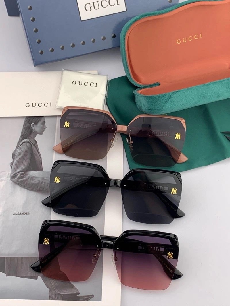 Durable Gucci Sunglasses 279865