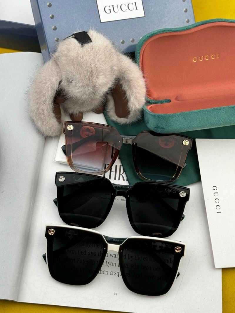 Fashionable Gucci Sunglasses 279853