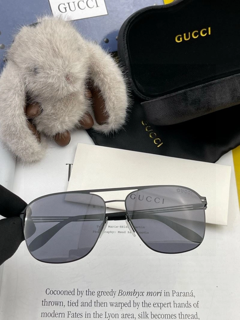 Resilient Gucci Sunglasses 279857