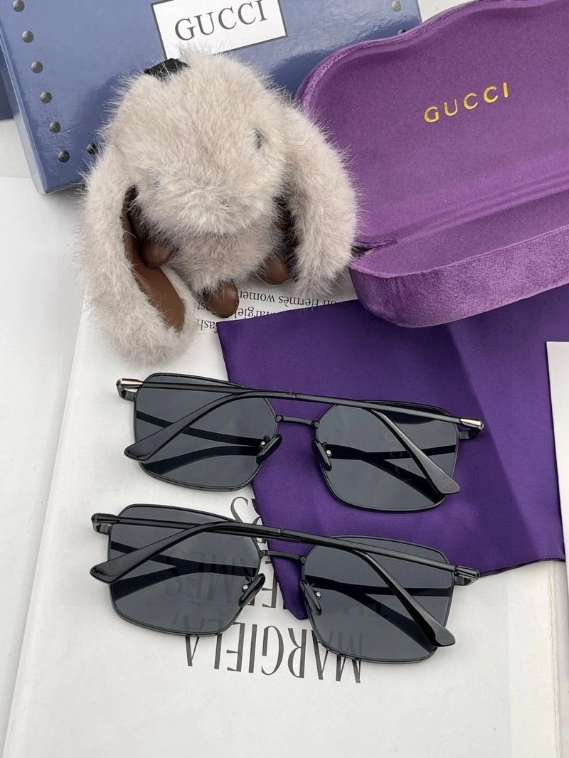 Classic Gucci Sunglasses 279851